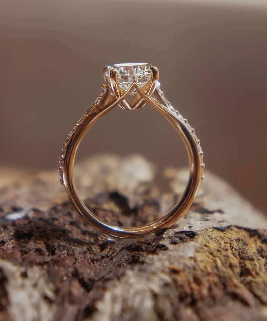 Bague en or sertie d'un diamant